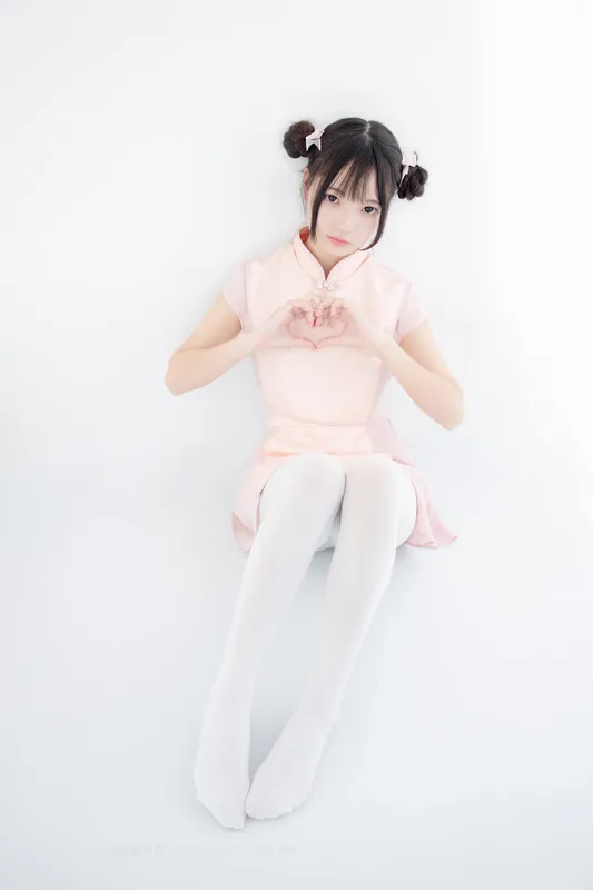 森萝财团 X-052 [66P 1V] - 森萝财团